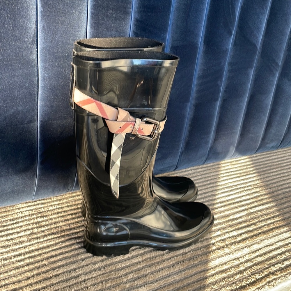 COPY - Burberry Rain Boots